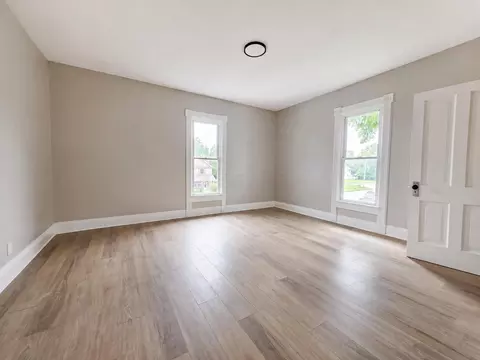 Bedroom - 131 E Southern Ave, Springfield, OH 45505 photo 1 of 5