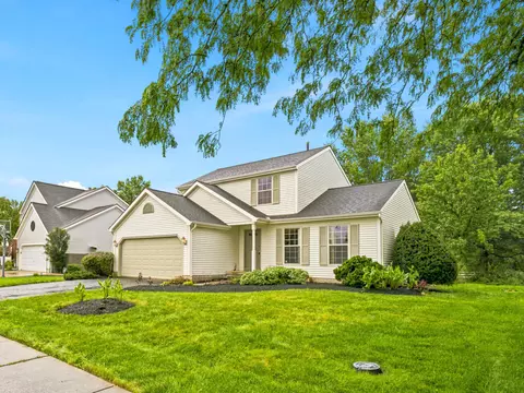 1544 Cottonwood Dr, Lewis Center, OH 43035