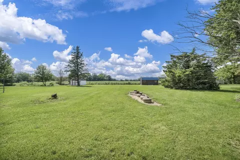 Exterior - 2473 Cramer Rd, Marion, OH 43302 photo 7 of 9