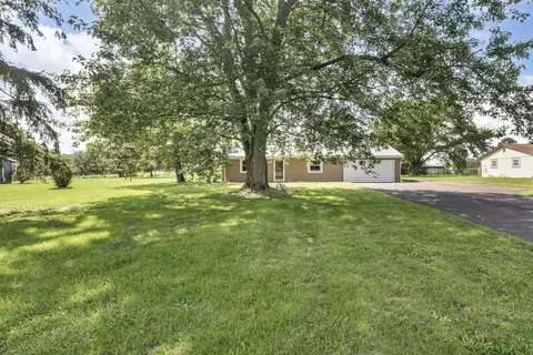 Exterior - 2473 Cramer Rd, Marion, OH 43302 photo 2 of 9