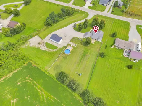 View/Area - 10575 State Route 56 E, Circleville, OH 43113 photo 8 of 9