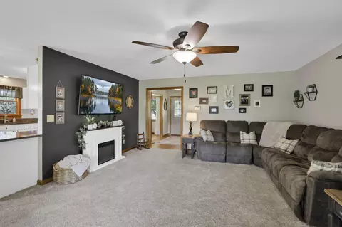 Living - 10575 State Route 56 E, Circleville, OH 43113 photo 2 of 2