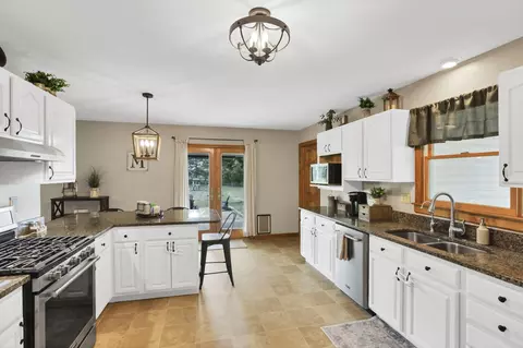Kitchen - 10575 State Route 56 E, Circleville, OH 43113 photo 3 of 6