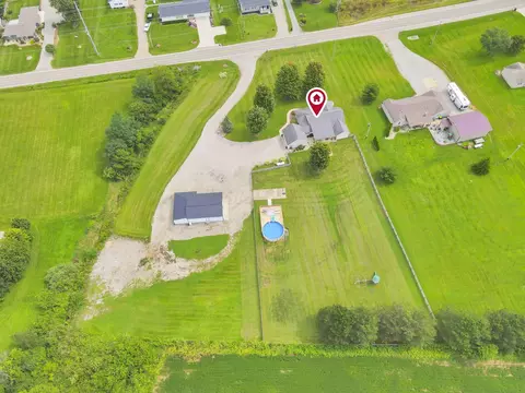 View/Area - 10575 State Route 56 E, Circleville, OH 43113 photo 7 of 9