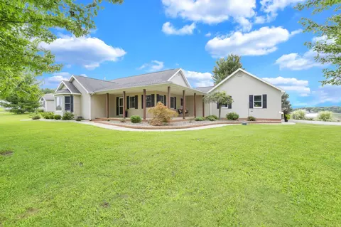 Exterior - 10575 State Route 56 E, Circleville, OH 43113 photo 5 of 23