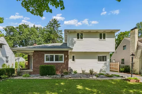 2802 Wildwood Rd, Columbus, OH 43231