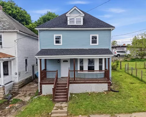 Exterior - 124 Arthur Ave, Mansfield, OH 44903 photo 2 of 3