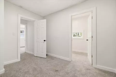 Entry Way - 124 Arthur Ave, Mansfield, OH 44903 photo 2 of 3