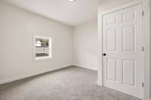 Bedroom - 124 Arthur Ave, Mansfield, OH 44903 photo 5 of 7