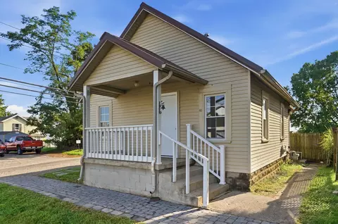 Exterior - 60 Mohawk St, Newark, OH 43055 photo 2 of 7