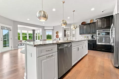 Kitchen - 6117 Brookview Manor Dr, Galena, OH 43021 photo 6 of 7