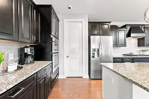 Kitchen - 6117 Brookview Manor Dr, Galena, OH 43021 photo 7 of 7