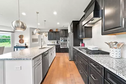 Kitchen - 6117 Brookview Manor Dr, Galena, OH 43021 photo 5 of 7