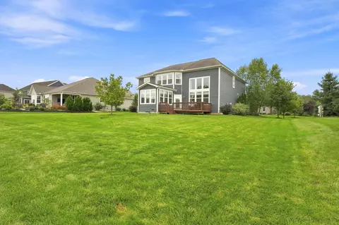 Exterior - 6117 Brookview Manor Dr, Galena, OH 43021 photo 3 of 6