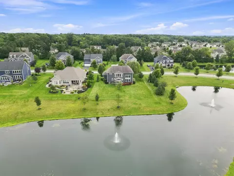 View/Area - 6117 Brookview Manor Dr, Galena, OH 43021 photo 4 of 10
