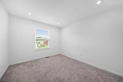 Bedroom - 406 Randall Rd, Delaware, OH 43015 photo 5 of 6