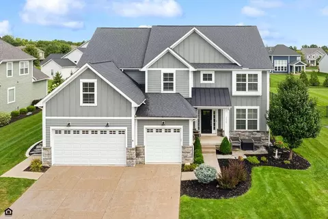 2449 Bryn Mawr Dr, Lewis Center, OH 43035