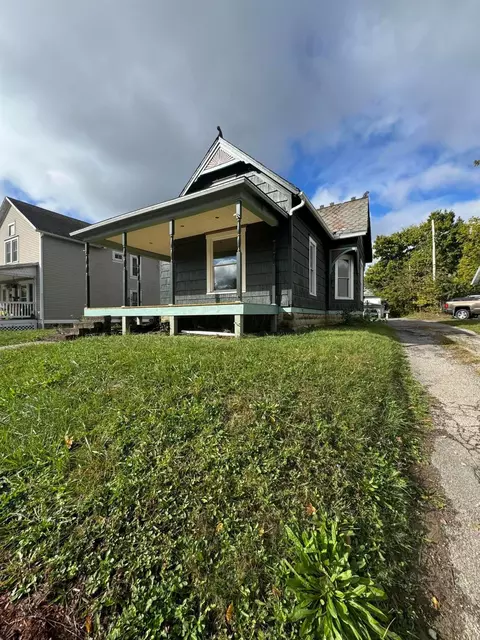 540 Hamilton St, Bellefontaine, OH 43311