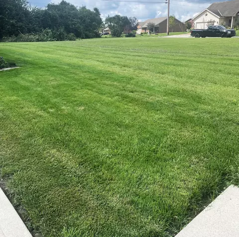 481 Terrace Dr, Marysville, OH 43040
