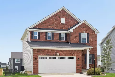 Exterior - 8425 Graystone Dr, Pickerington, OH 43147 photo 3 of 8