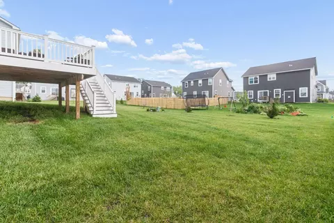 Exterior - 8425 Graystone Dr, Pickerington, OH 43147 photo 6 of 8