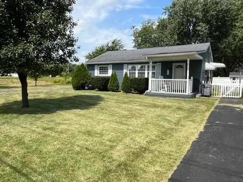 2472 Home Rd, Grove City, OH 43123