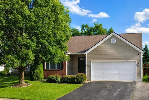 7949 Chapel Stone Rd, Blacklick, OH 43004