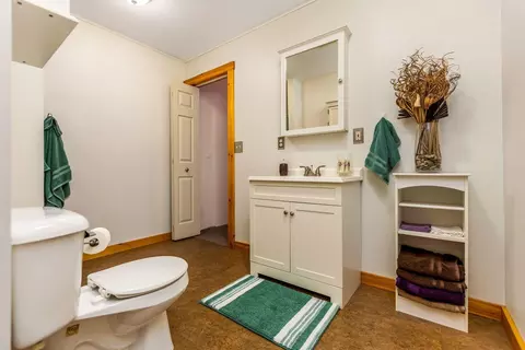 Bath - 14933 Rhoads Rd, Logan, OH 43138 photo 3 of 6