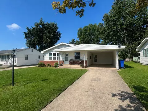 165 Eastview Rd, Washington Court House, OH 43160