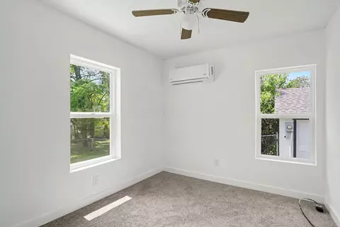 Bedroom - 7 E Vine St, Jackson, OH 45640 photo 4 of 4