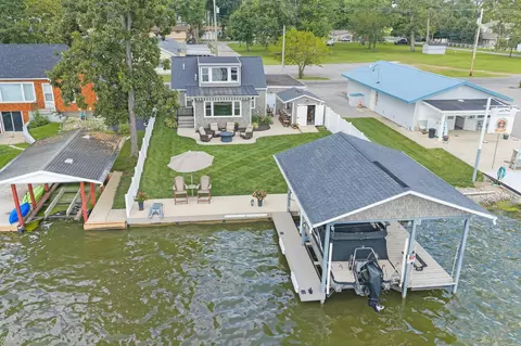 10565 Buckeye Dr, Huntsville, OH 43324