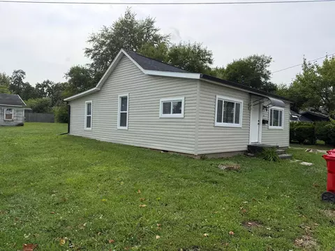 20 Fairview Ave, London, OH 43140