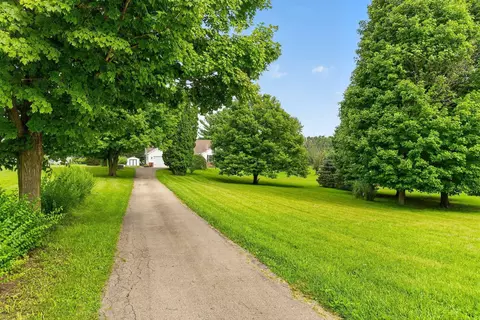 Exterior - 7850 Mingo-lewisburg Rd, North Lewisburg, OH 43060 photo 5 of 18