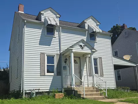 Exterior - 260 W Angle Ave, Logan, OH 43138 photo 3 of 5