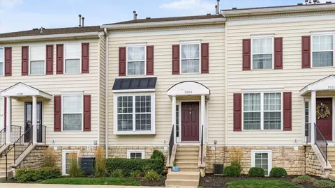 7000 Monarchos Dr, New Albany, OH 43054