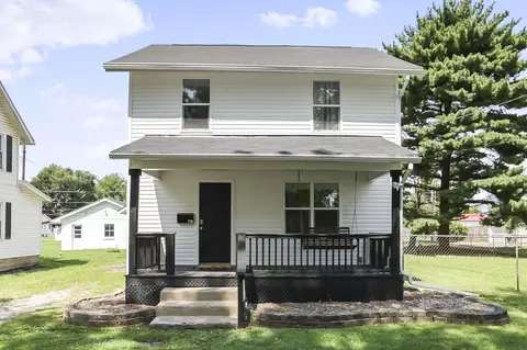 716 Maple Grove Ave, Newark, OH 43055