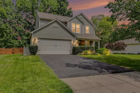 6891 Olga Ct, Westerville, OH 43082