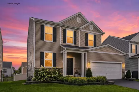 5939 Ballydugan Dr, Galloway, OH 43119
