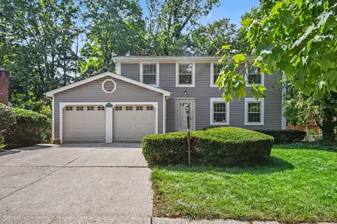 5241 Wolf Run Dr, Gahanna, OH 43230
