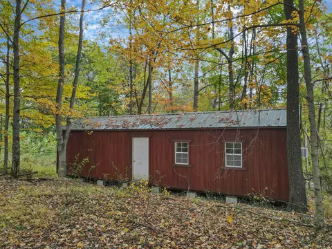 9600 Larimer Rd, Logan, OH 43138 photo 2