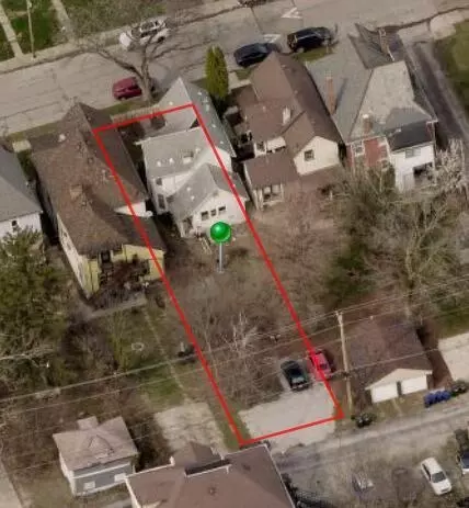 65 E Duncan St, Columbus, OH 43202 photo 2