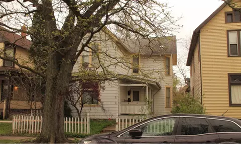 65 E Duncan St, Columbus, OH 43202 photo 4