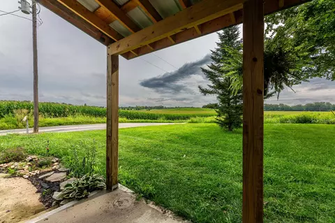 6135 Allen Rd, Carroll, OH 43112