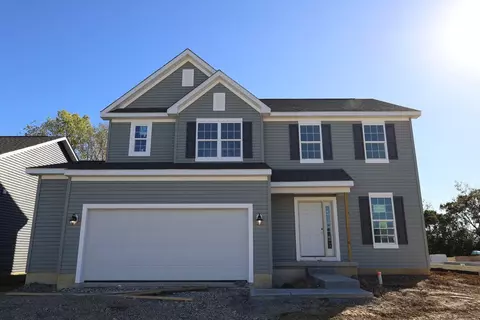27 Englewood Rd, Commercial Point, OH 43116