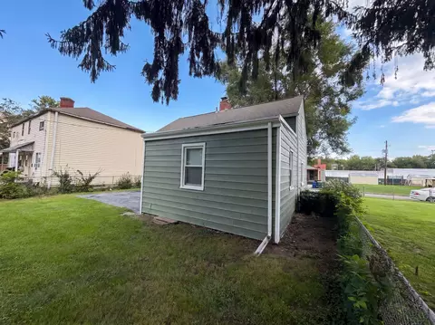 Exterior - 601 Rhoads Ave, Columbus, OH 43205 photo 7 of 7
