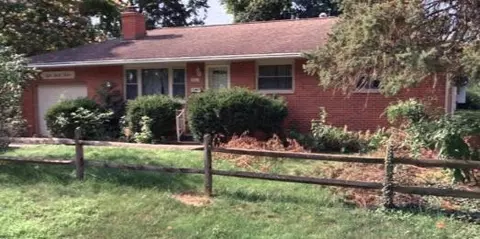 863 Northridge Rd, Columbus, OH 43224