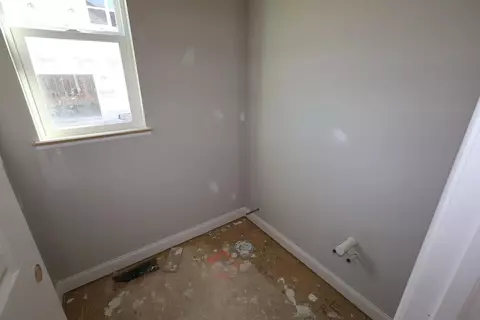Bath - 1570 Pieper Ln, Delaware, OH 43015 photo 2 of 2