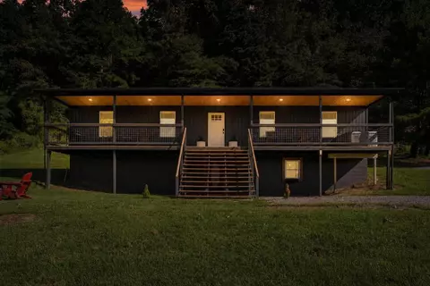 20980 Big Pne, Laurelville, OH 43135