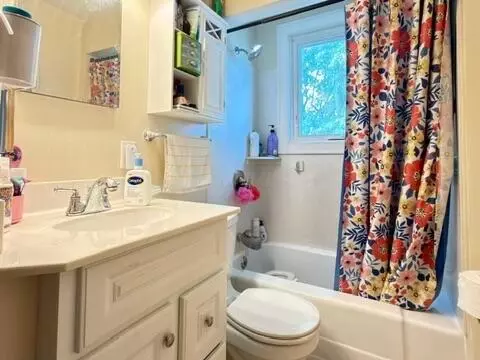 3183 State Route 37 E, Delaware, OH 43015