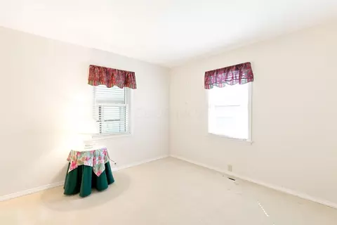 Bedroom - 283 E Beechwold Blvd, Columbus, OH 43214 photo 1 of 7